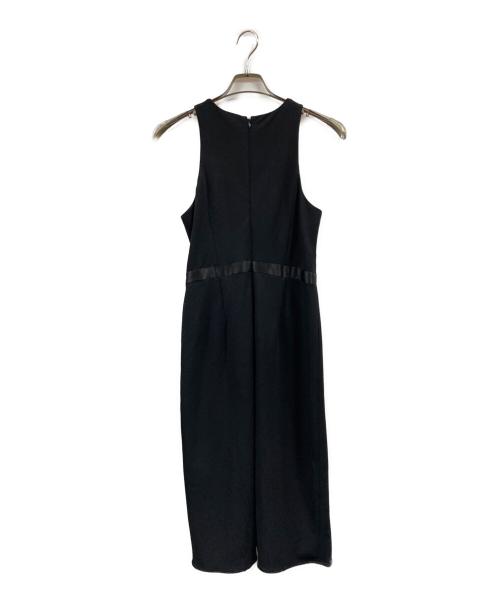 Calvin Klein（カルバンクライン）Calvin Klein (カルバンクライン) ワンピース ホワイト×ブラック サイズ:6 未使用品の古着・服飾アイテム