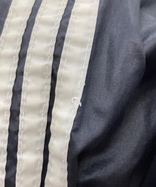 adidas（アディダス）adidas (アディダス) プルオーバー ブラック サイズ:Mの古着・服飾アイテム