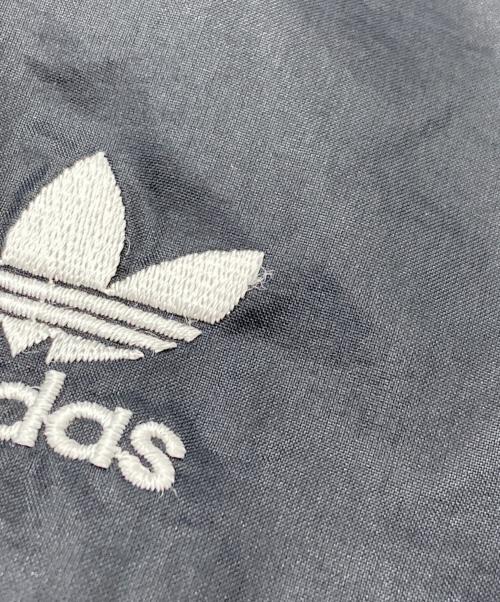adidas（アディダス）adidas (アディダス) プルオーバー ブラック サイズ:Mの古着・服飾アイテム