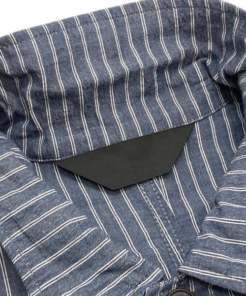 Essay（エッセイ）Essay (エッセイ) ストライプシャツ ブルー サイズ:3の古着・服飾アイテム