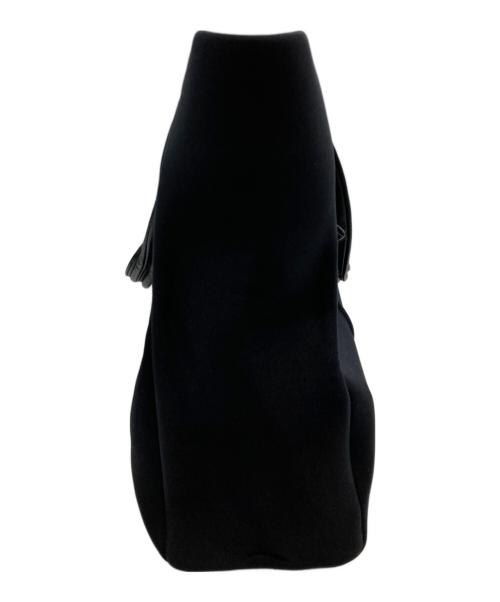 kawa-kawa（カワカワ）kawa-kawa (カワカワ) wetトートバッグ ブラックの古着・服飾アイテム
