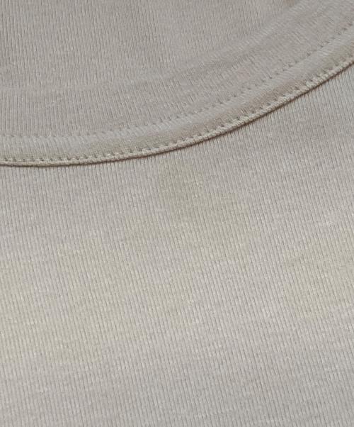 TOM FORD（トムフォード）TOM FORD (トムフォード) クルーネックTシャツ ベージュ サイズ:XLの古着・服飾アイテム