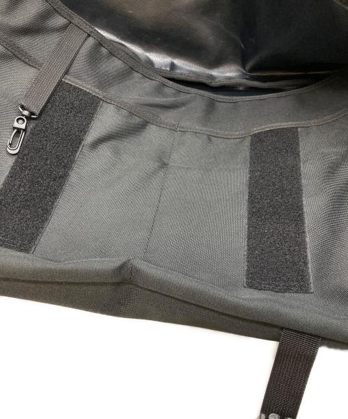 stussy（ステューシー）stussy (ステューシー) NEIGHBORHOOD (ネイバーフッド) BONEYARDSメッセンジャーバッグ ブラックの古着・服飾アイテム