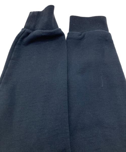 A.P.C.（アーペーセー）A.P.C. (アーペーセー) 反転ロゴスウェット ネイビー サイズ:Mの古着・服飾アイテム