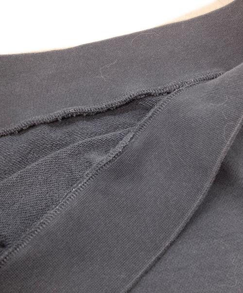A.P.C.（アーペーセー）A.P.C. (アーペーセー) 反転ロゴスウェット ネイビー サイズ:Mの古着・服飾アイテム