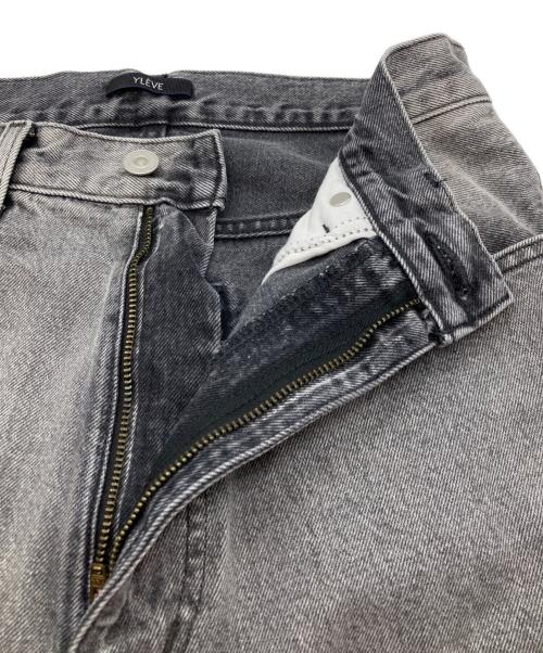 YLEVE（イレーヴ）YLEVE (イレーヴ) 13.5oz DENIM BAGGY FADE グレーの古着・服飾アイテム