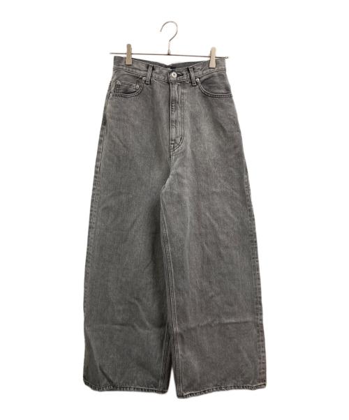 YLEVE（イレーヴ）YLEVE (イレーヴ) デニムパンツ グレーの古着・服飾アイテム
