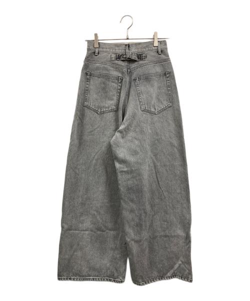 YLEVE（イレーヴ）YLEVE (イレーヴ) デニムパンツ グレーの古着・服飾アイテム