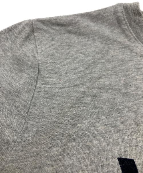 A.P.C.（アーペーセー）A.P.C. (アーペーセー) 反転ロゴTシャツ グレー サイズ:Sの古着・服飾アイテム