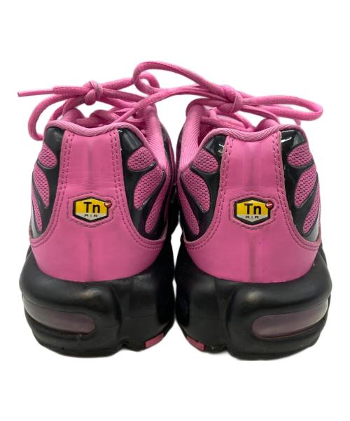 NIKE（ナイキ）NIKE (ナイキ) W AIR MAX PLUS SE PLAYFUL PINK/BLACK ピンク サイズ:26.5cmの古着・服飾アイテム