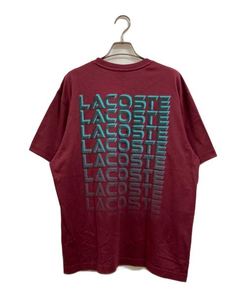 LACOSTE（ラコステ）LACOSTE (ラコステ) グラデーションネームロゴバックプリントTシャツ ワインレッド サイズ:5の古着・服飾アイテム