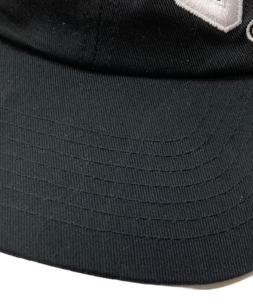 stussy（ステューシー）stussy (ステューシー) STU ARCH STRAPBACK CAP ブラックの古着・服飾アイテム