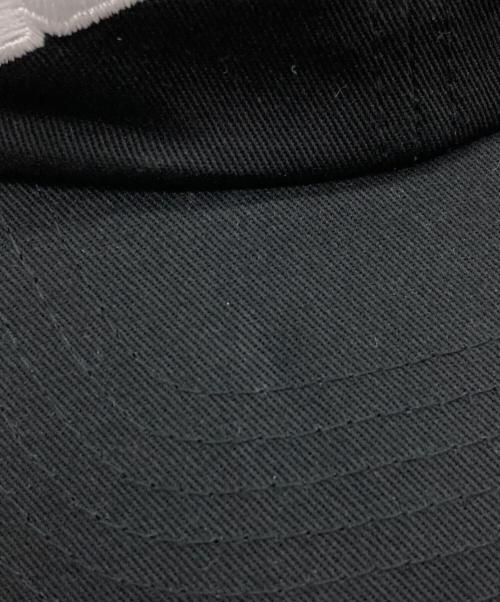 stussy（ステューシー）stussy (ステューシー) STU ARCH STRAPBACK CAP ブラックの古着・服飾アイテム