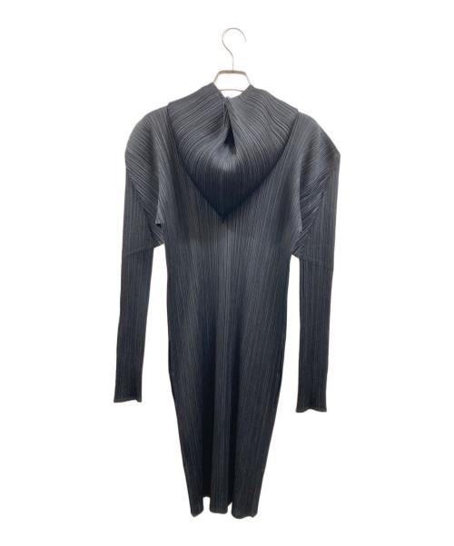PLEATS PLEASE（プリーツプリーズ）PLEATS PLEASE (プリーツプリーズ) ロングプリーツパーカー ブラック サイズ:4の古着・服飾アイテム