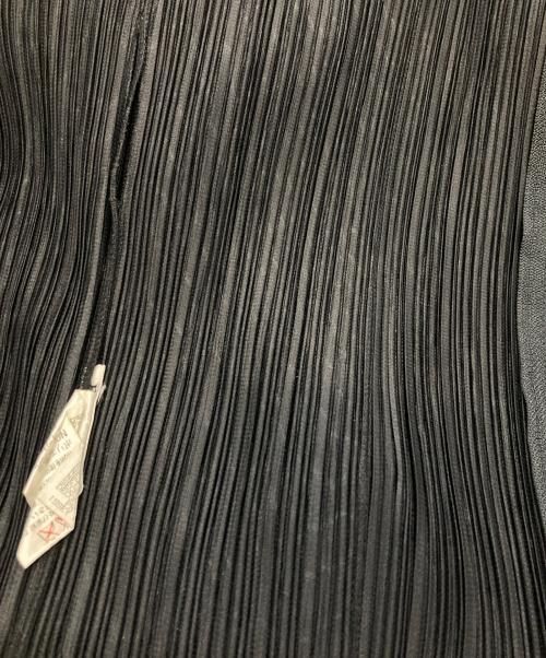 PLEATS PLEASE（プリーツプリーズ）PLEATS PLEASE (プリーツプリーズ) ロングプリーツパーカー ブラック サイズ:4の古着・服飾アイテム