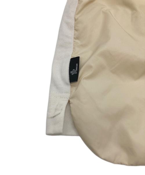 MONCLER（モンクレール）MONCLER (モンクレール) LS T-Shirt アイボリー サイズ:Ⅼの古着・服飾アイテム
