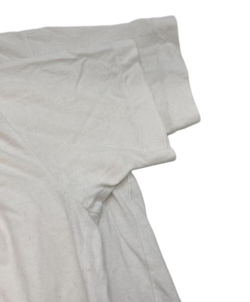 PLAY COMME des GARCONS（プレイコムデギャルソン）PLAY COMME des GARCONS (プレイコムデギャルソン) ハートワッペンTシャツ ホワイト サイズ:Mの古着・服飾アイテム