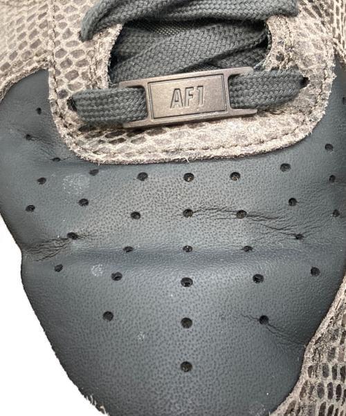NIKE（ナイキ）NIKE (ナイキ) スニーカー グレー サイズ:28cmの古着・服飾アイテム