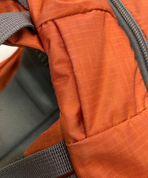 mont-bell（モンベル）mont-bell (モンベル) ガレナパック 30 レッド×ブラックの古着・服飾アイテム