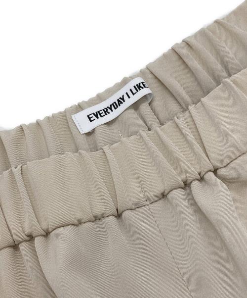 EVERYDAY I LIKE.（エヴリデイ アイ ライク）EVERYDAY I LIKE. (エヴリデイ アイ ライク) Effortless パンツ アイボリー サイズ:36の古着・服飾アイテム