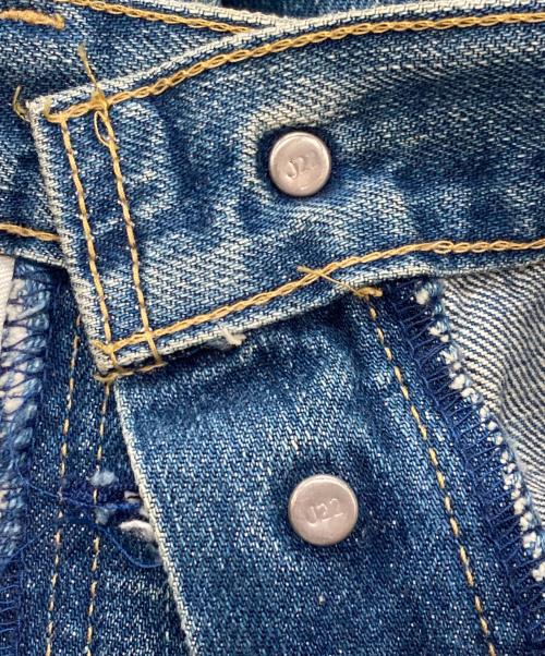 LEVI'S（リーバイス）LEVI'S (リーバイス) 701xxシンチバックデニムパンツ インディゴ サイズ:73.5cm (W29)の古着・服飾アイテム