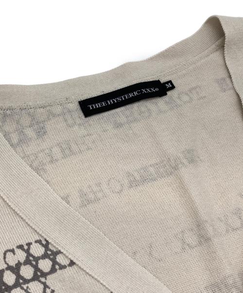 Thee Hysteric XXX（ジィ ヒステリックトリプルエックス）Thee Hysteric XXX (ジィ ヒステリックトリプルエックス) HAVE FUN TYPE LOGO柄 カーディガン ベージュ サイズ:Mの古着・服飾アイテム