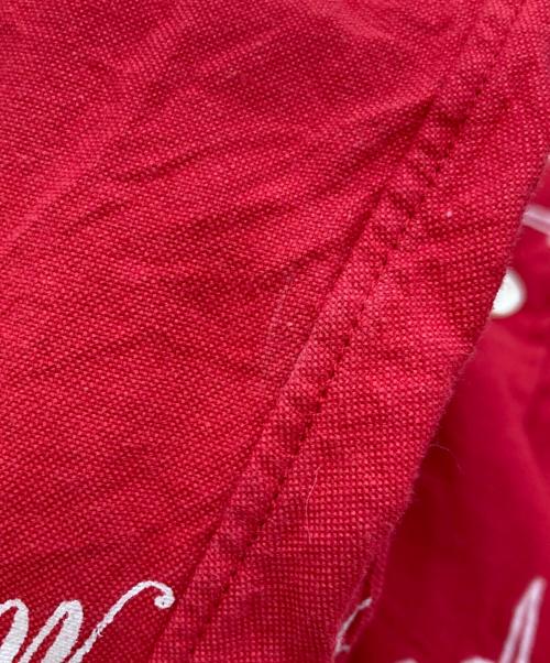 SUPREME（シュプリーム）Supreme (シュプリーム) Eat Meボタンダウンシャツ レッド サイズ:Mの古着・服飾アイテム