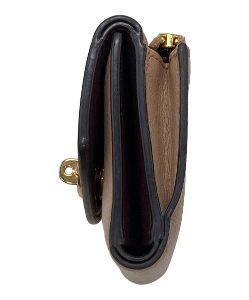 MULBERRY（マルベリー）MULBERRY (マルベリー) ダーリーフォールデットマルチカードウォレット ベージュの古着・服飾アイテム