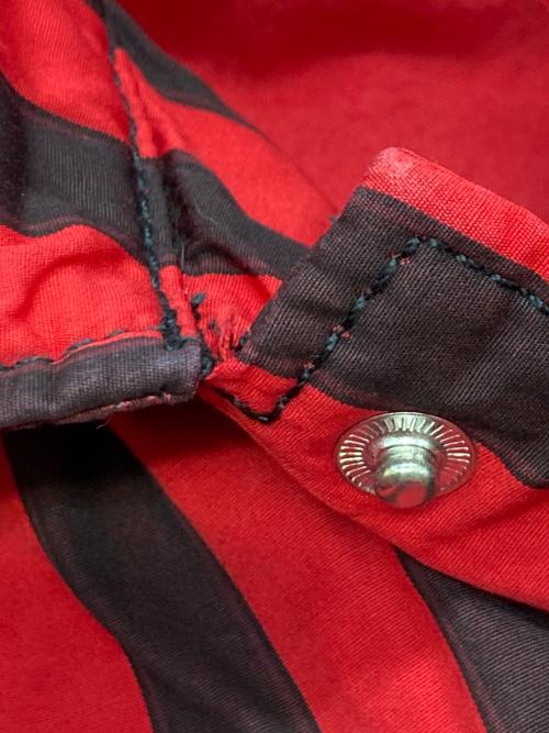 COMME des GARCONS SHIRT（コムデギャルソンシャツ）COMME des GARCONS SHIRT (コムデギャルソンシャツ) ストライプコーチジャケット レッド サイズ:Lの古着・服飾アイテム
