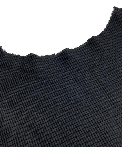me ISSEY MIYAKE（ミーイッセイ ミヤケ）me ISSEY MIYAKE (ミーイッセイ ミヤケ) 長袖カットソー ブラック サイズ:FREEの古着・服飾アイテム