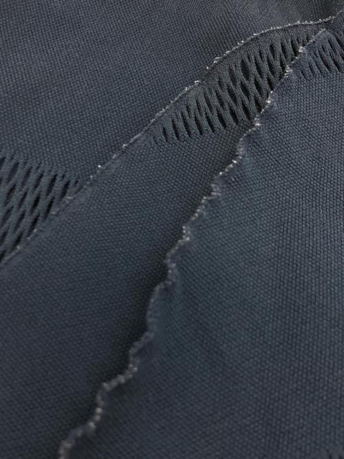PLEATS PLEASE（プリーツプリーズ）PLEATS PLEASE (プリーツプリーズ) メッシュストライプ半袖カットソー ネイビー サイズ:3の古着・服飾アイテム