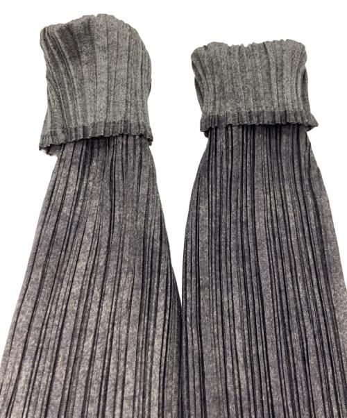 PLEATS PLEASE（プリーツプリーズ）PLEATS PLEASE (プリーツプリーズ) むら染め転写プリントプリーツカーディガン グレー サイズ:3の古着・服飾アイテム