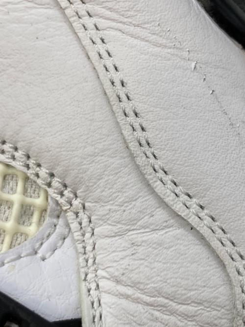 NIKE（ナイキ）NIKE (ナイキ) AIR JORDAN 4 RETRO ホワイト サイズ:28.5の古着・服飾アイテム