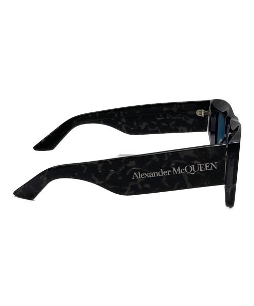 ALEXANDER McQUEEN（アレキサンダーマックイーン）ALEXANDER McQUEEN (アレキサンダーマックイーン) スクエアフレームサングラス ブラック サイズ:53□20の古着・服飾アイテム