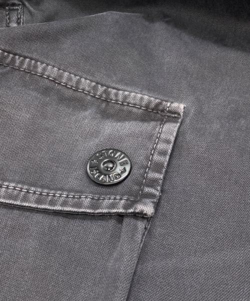 STONE ISLAND（ストーンアイランド）STONE ISLAND (ストーンアイランド) OLD EFFECT カーゴパンツ ブラック サイズ: 86cm (W34)の古着・服飾アイテム
