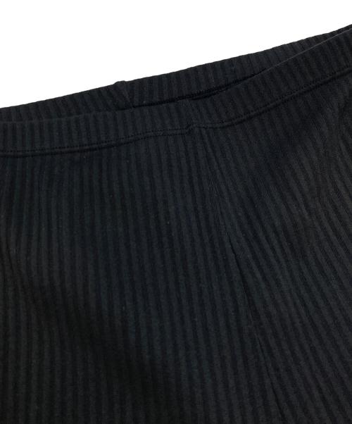 PLEATS PLEASE（プリーツプリーズ）PLEATS PLEASE (プリーツプリーズ) A-POC ストライプパンツ ブラック サイズ:3の古着・服飾アイテム