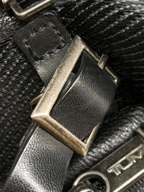 TUMI（トゥミ）TUMI (トゥミ) JARVISイースト・ウエスト・トート ブラックの古着・服飾アイテム