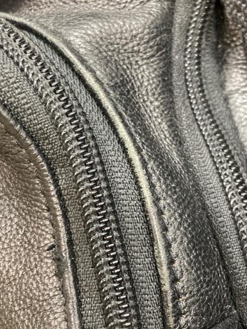 TUMI（トゥミ）TUMI (トゥミ) JARVISイースト・ウエスト・トート ブラックの古着・服飾アイテム