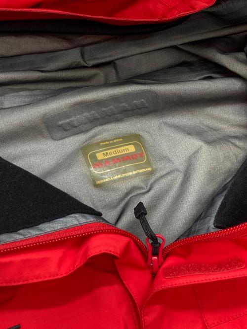 MAMMUT（マムート）MAMMUT (マムート) Masao Light 2.0 HS フーデッド ジャケット レッド サイズ:Mの古着・服飾アイテム