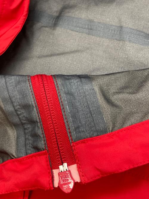 MAMMUT（マムート）MAMMUT (マムート) Masao Light 2.0 HS フーデッド ジャケット レッド サイズ:Mの古着・服飾アイテム