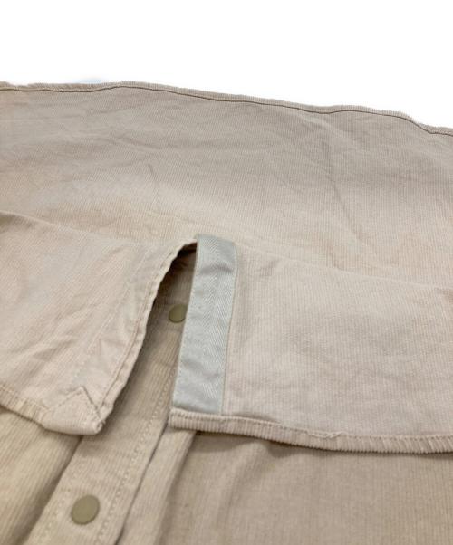 THE NORTHFACE PURPLELABEL（ザ・ノースフェイス パープルレーベル）THE NORTHFACE PURPLELABEL (ザ・ノースフェイス パープルレーベル) Organic Cotton Corduroy Big Shirt ベージュ サイズ:Ⅼの古着・服飾アイテム