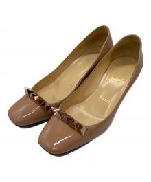 Christian Louboutin（クリスチャン・ルブタン）の古着「スタッズパンプス」｜ベージュ
