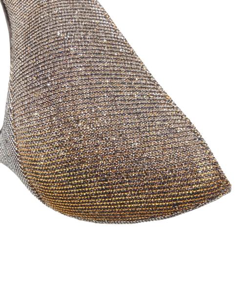 Manolo Blahnik（マノロ ブラニク）Manolo Blahnik (マノロ ブラニク) HANGISI GLITTER シルバー サイズ:37.5の古着・服飾アイテム
