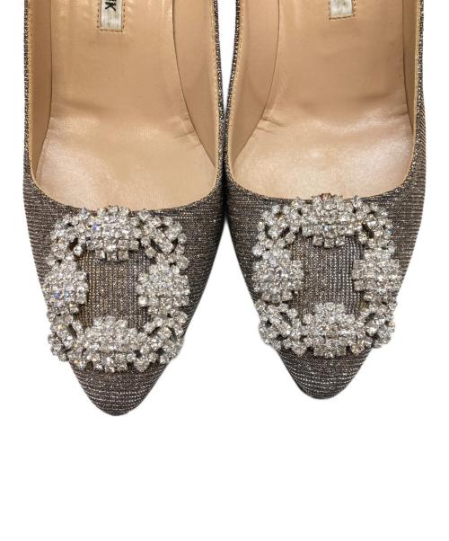 Manolo Blahnik（マノロ ブラニク）Manolo Blahnik (マノロ ブラニク) HANGISI GLITTER シルバー サイズ:37.5の古着・服飾アイテム