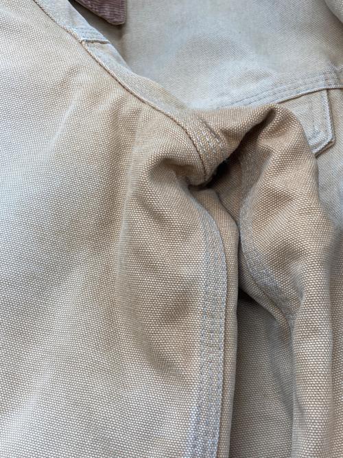 CarHartt（カーハート）CarHartt (カーハート) ブランケットライナートラッカージャケット ベージュ サイズ:40の古着・服飾アイテム