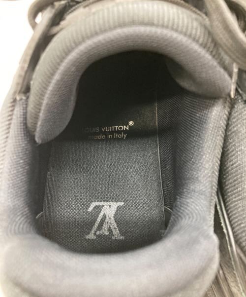 LOUIS VUITTON（ルイ ヴィトン）LOUIS VUITTON (ルイ ヴィトン) LV トレイナー スニーカー ブラック サイズ:7の古着・服飾アイテム