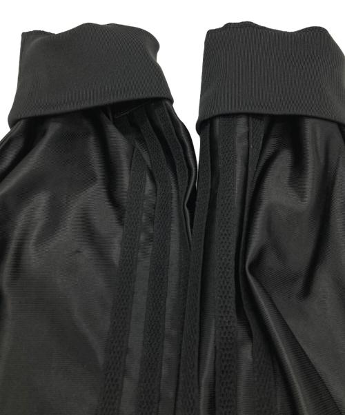 adidas（アディダス）adidas (アディダス) Q3 オーバーサイズ トラックトップ ブラック サイズ:3XLの古着・服飾アイテム