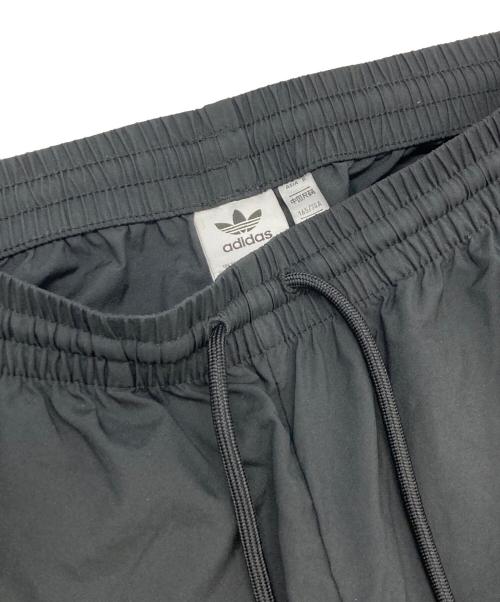 adidas（アディダス）adidas (アディダス) Adilenium オーバーサイズ トラックパンツ ブラック サイズ:XLの古着・服飾アイテム