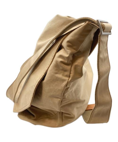 HENDER SCHEME（エンダースキーマ）Hender Scheme (エンダースキーマ) フラップショルダーバッグ ベージュの古着・服飾アイテム