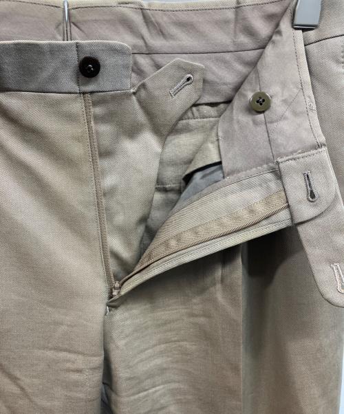 BEAMS F（ビームスエフ）BEAMS F (ビームスエフ) WOOL SALAROセットアップスーツ ベージュ サイズ:46の古着・服飾アイテム